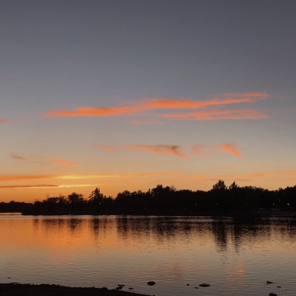 Meet your Posher, Isobel - Picture 1 of 1